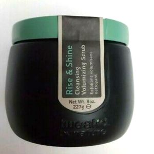 Tweak'd by Nature Volumizing Hair Cleansing Scrub